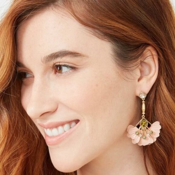 Stella & Dot Rory Floral Leather Earrings Blush - Brand New! - Picture 6 of 7